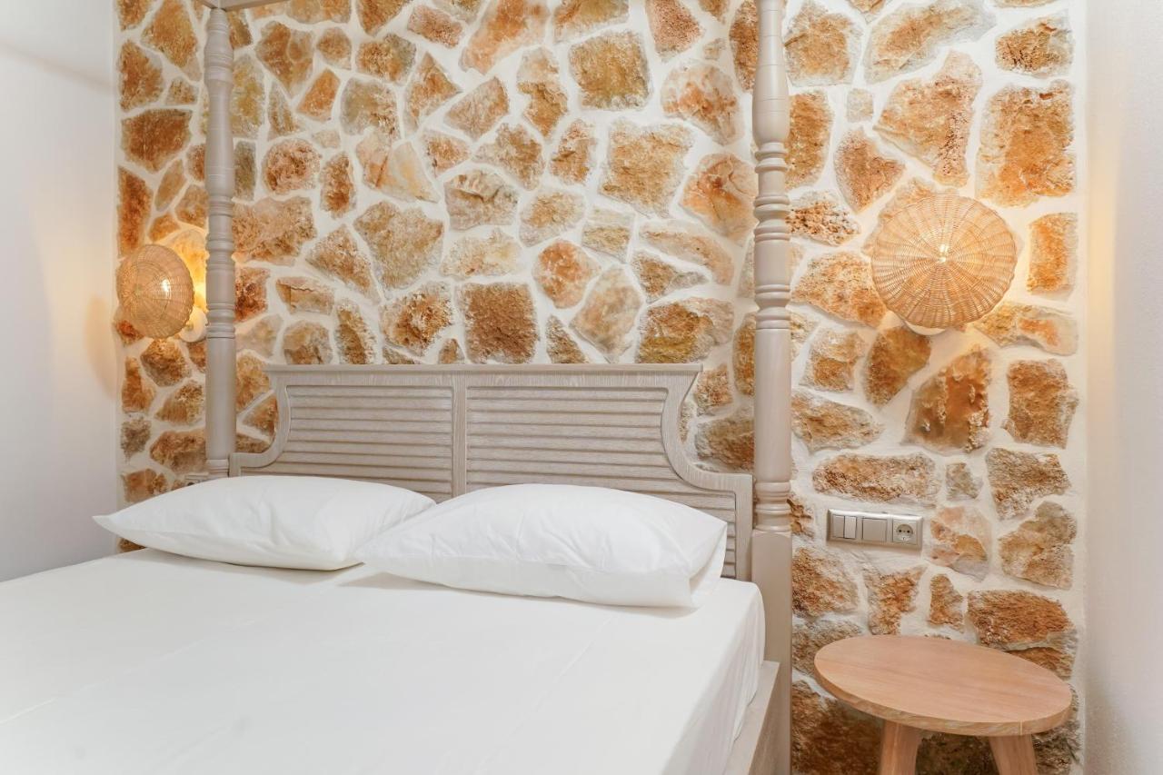 Athina Palace Luxurious Appartments Potos Exterior foto